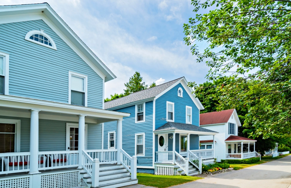 Neighborhood of suburban homes protected by Twin Forks Pest Control.
